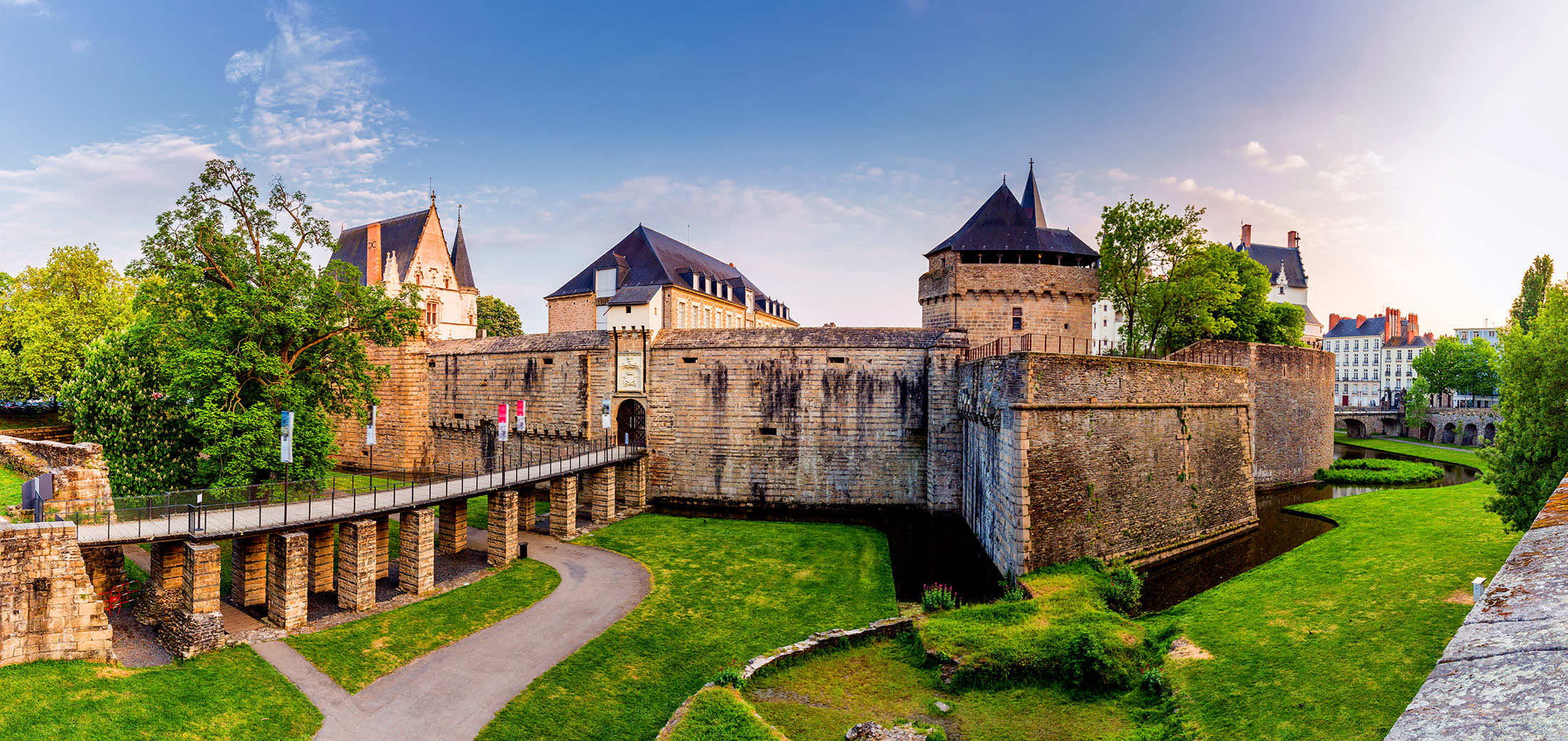 Le Mag Camping - Le Château des Ducs de Bretagne : plongée historique au cœur de Nantes