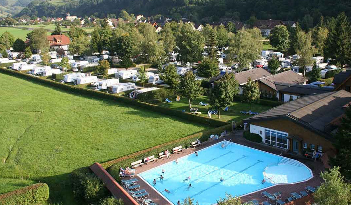 Camping Münstertal 5 étoiles - Münstertal - Toocamp