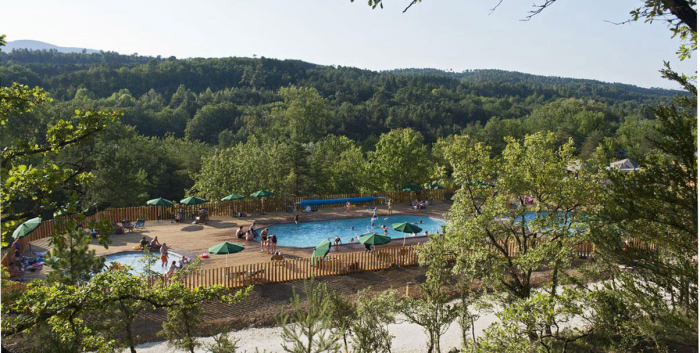 Camping Barjac : 3 campings et 124 aux alentours - Toocamp